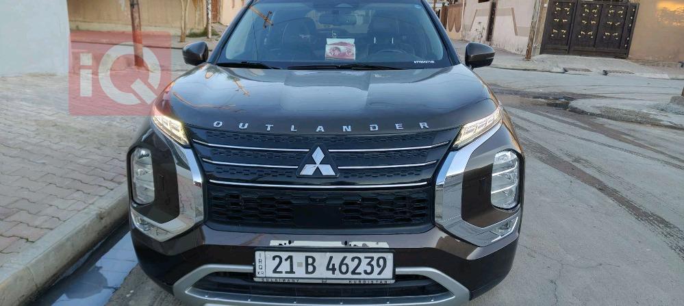 میتسوبیشی ئاوتلاندەر